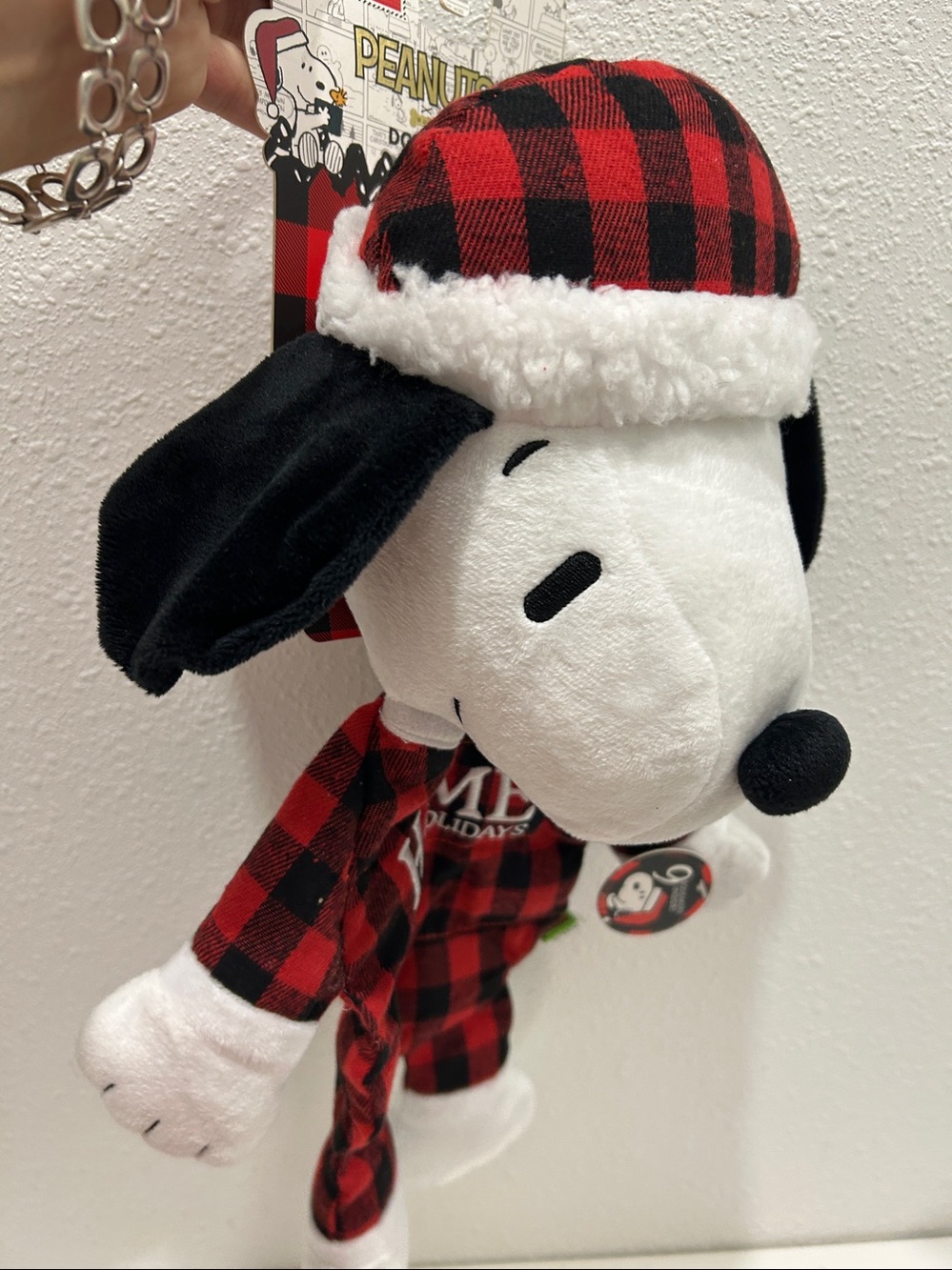 NWT Peanuts Snoopy Plaid Multi-Squeaker Plush Dog Toy 9 Squeakers!!!